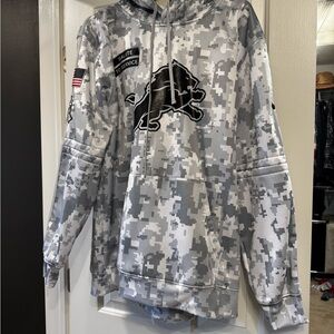 Never Worn! NFL - Lions Salute to Service Hoodie